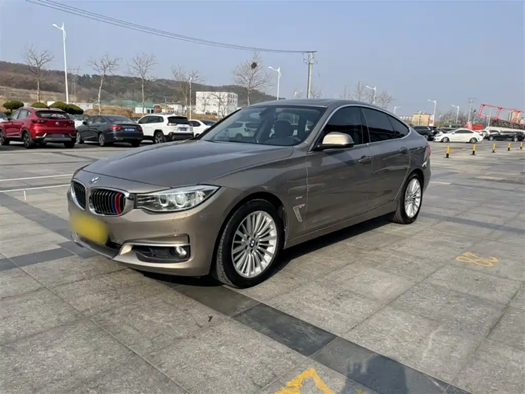 BMW 3 Series GT 2016 320i Design Package фото 2