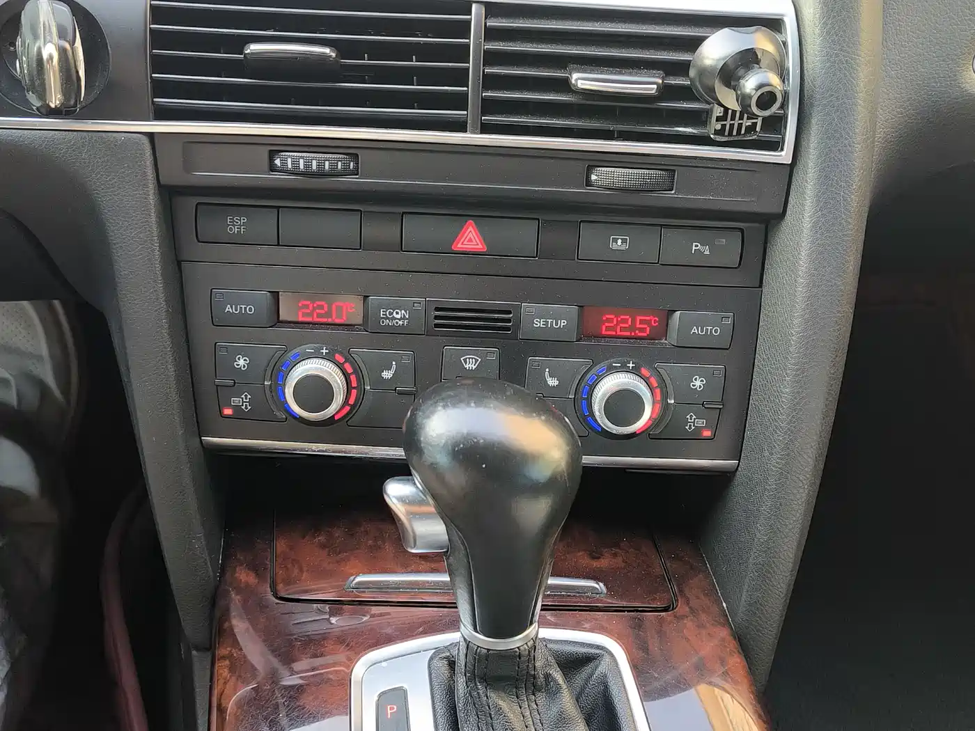 Audi A6L 2008 2.4L Comfort фото 9