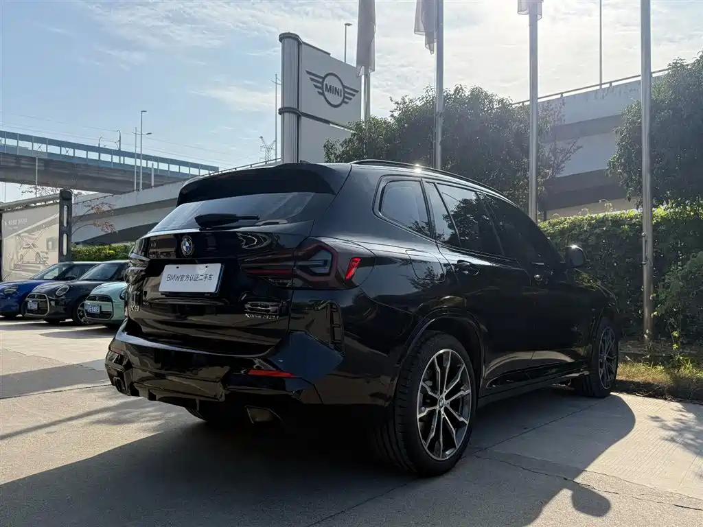 BMW X3 2023 Facelift xDrive30i Leading M Night Package фото 4