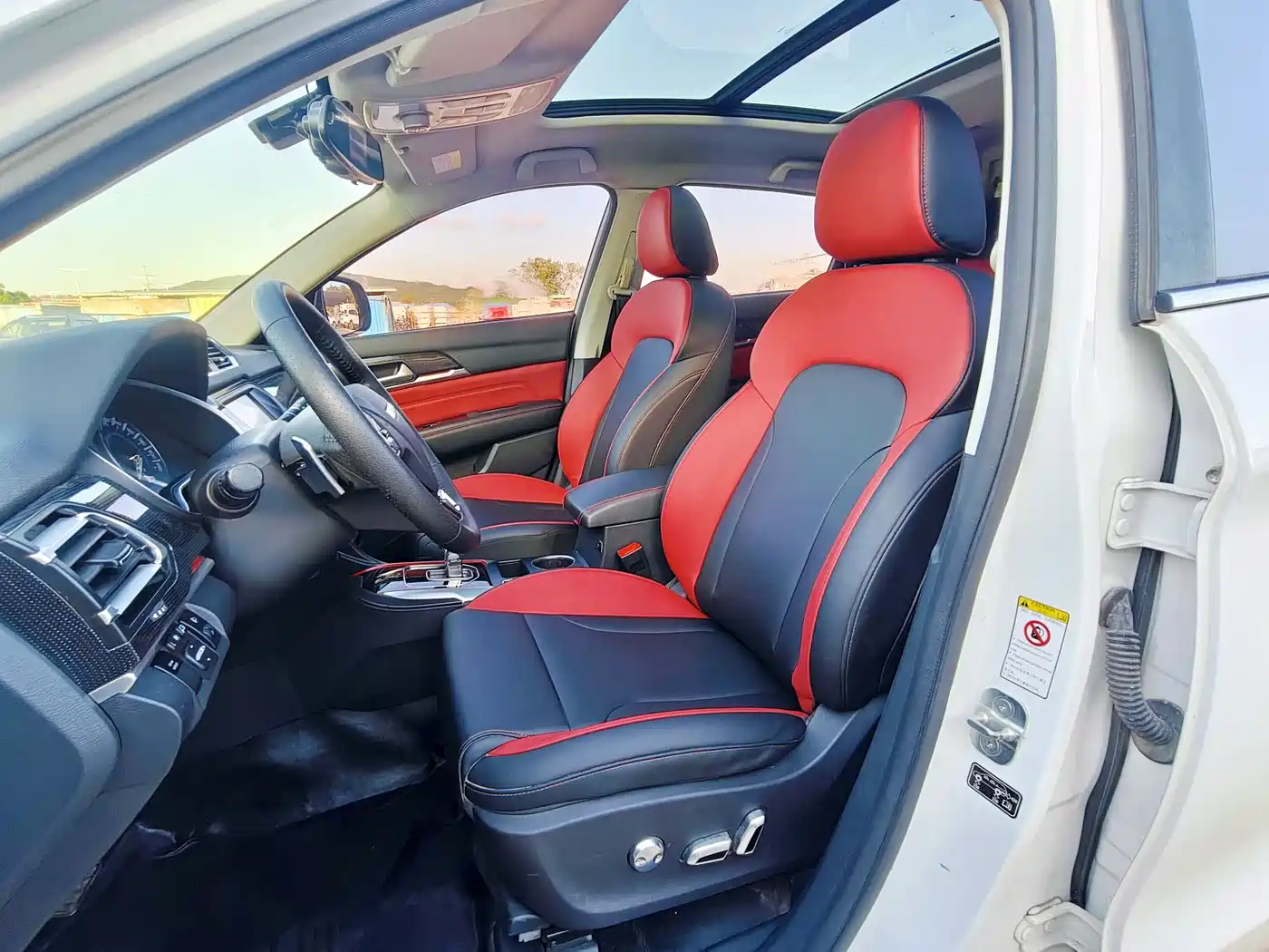 Фото 8 - Haval H2