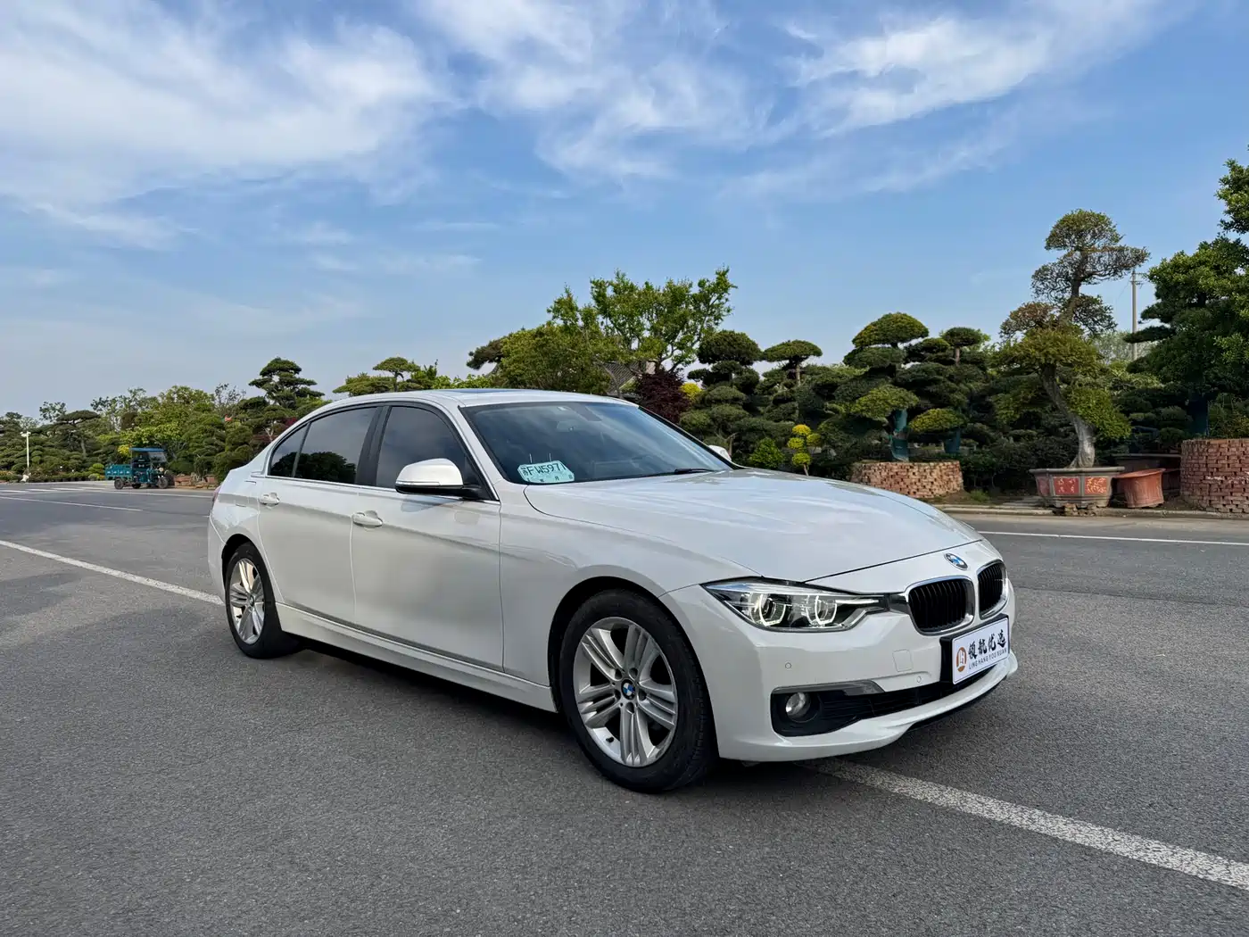 BMW 3 Series 2017 320Li Fashion фото 2