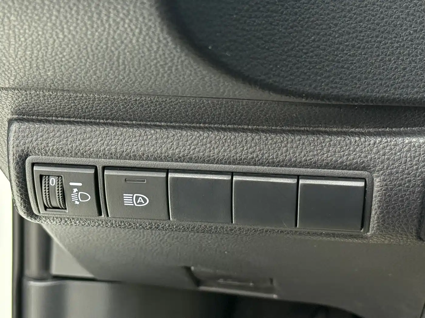Toyota Corolla 2021 1.2T S-CVT Elite PLUS Edition фото 15