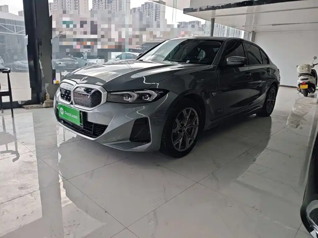 BMW i3 2024