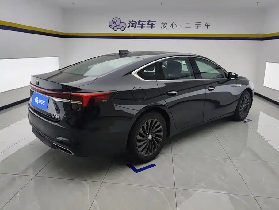 Buick LaCrosse 2025 2025 Model 28T Platinum Edition