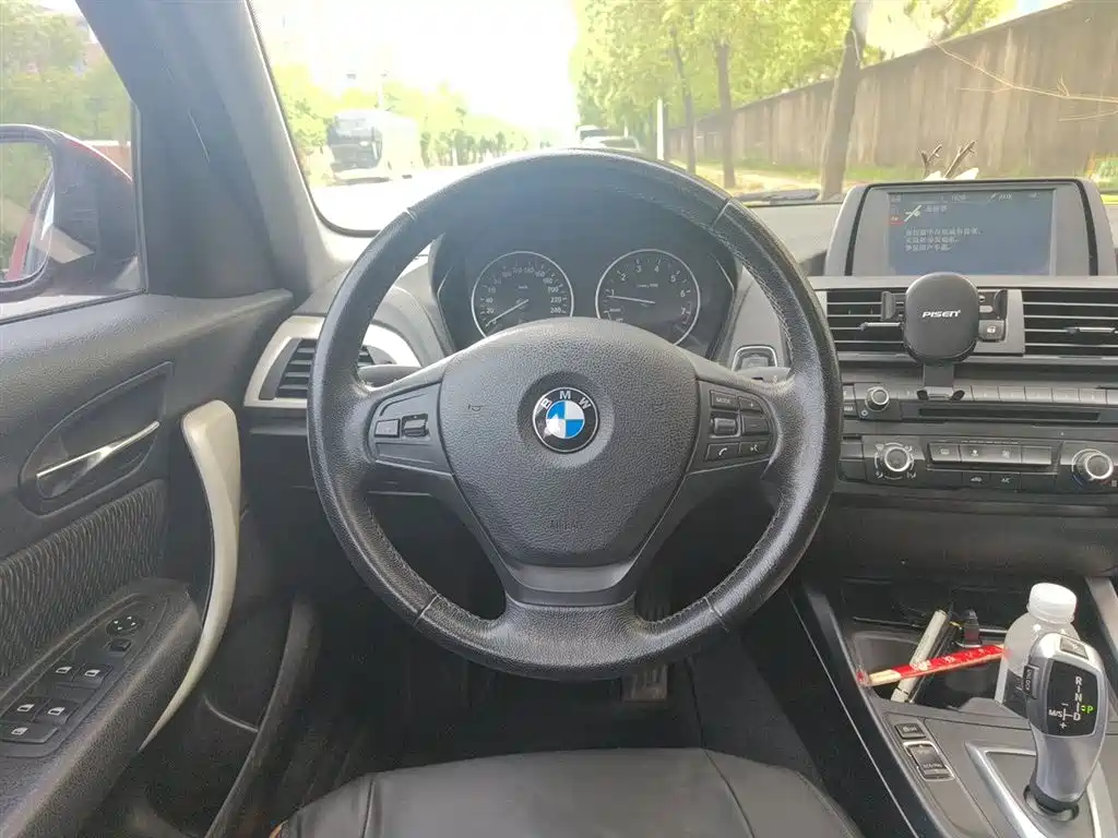 BMW 1 Series (Import) 2013 Facelift 116i Leading Model фото 3