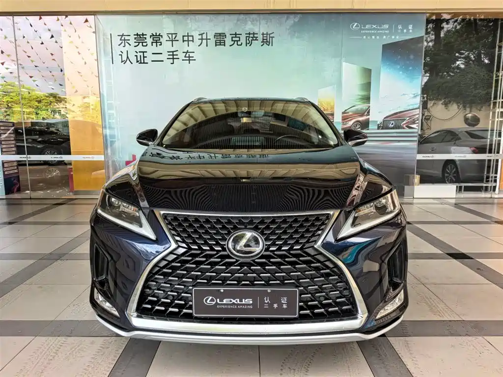 Lexus RX 2020 Facelift 300 2WD Elite Edition фото 2