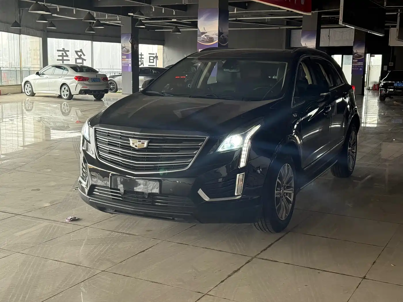 Cadillac XT5 2016 25T Luxury Model