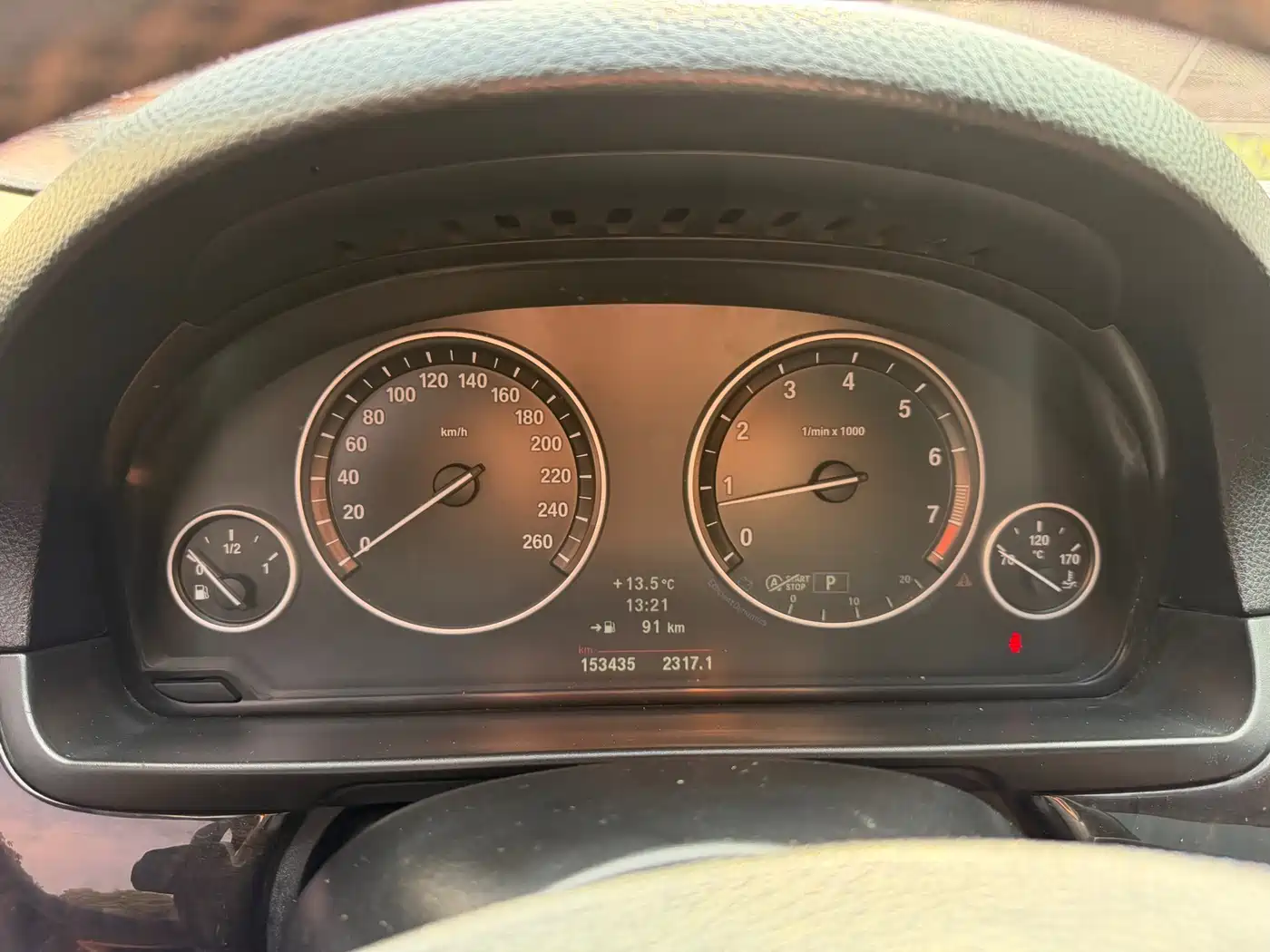 BMW 5 Series 2013 525Li Leadership фото 19