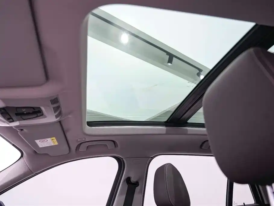 BMW X1 2022 sDrive20Li Fashion фото 21