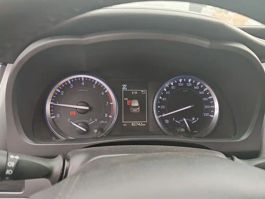 Toyota Highlander 2018 2.0T 4WD Luxury 7-seater China VI фото 9