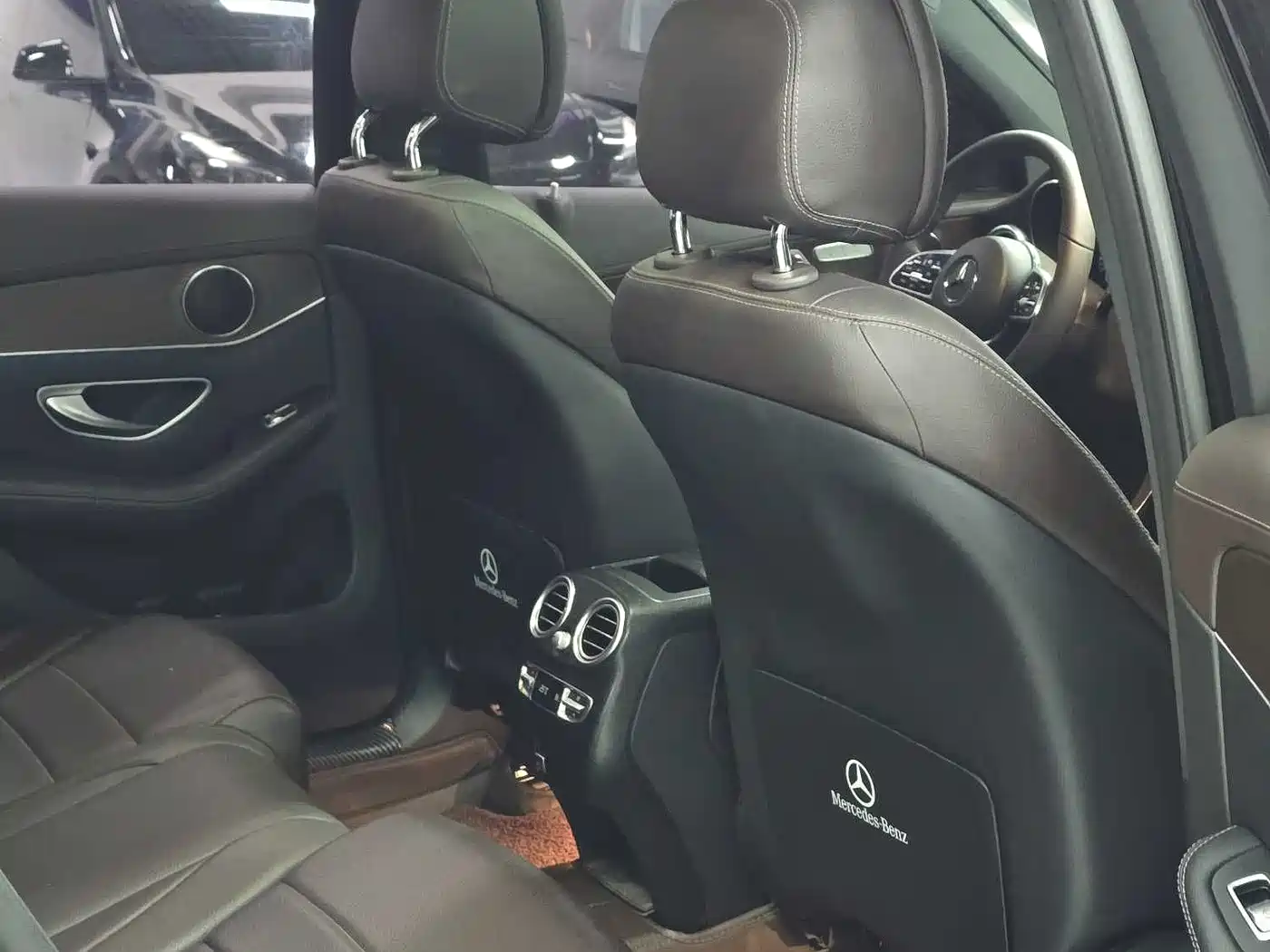 Mercedes-Benz GLC 2022 Facelift GLC 300 L 4MATIC Dynamic Collector's Edition фото 9