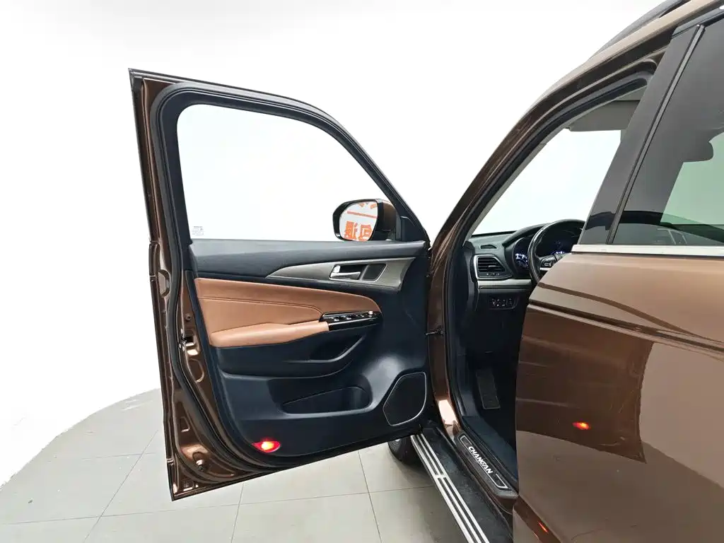 Changan CS95 2017 2017 2.0T AWD Intelligent Control Edition