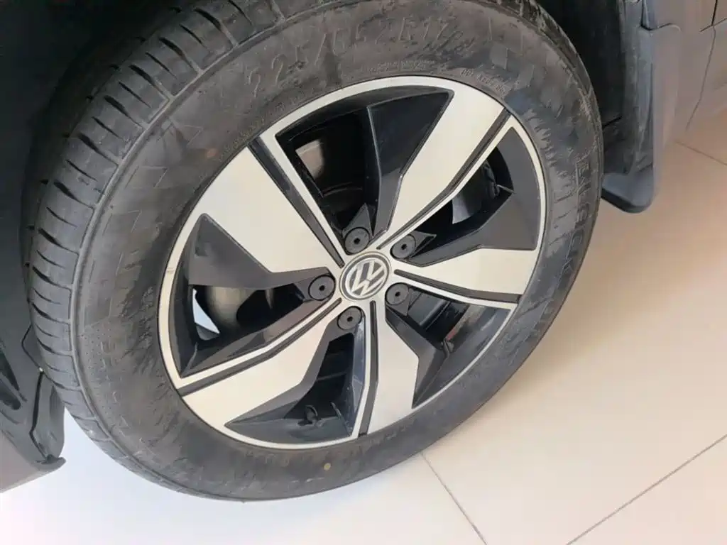 Volkswagen Tharu 2019 280TSI 2WD Comfort Edition China V фото 23