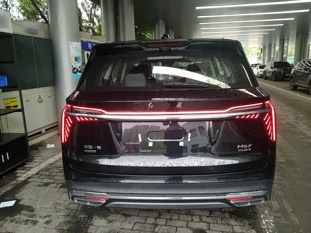 Hongqi HS7 PHEV 2026 2024 2.0T PHEV 4WD Flagship Edition 6-seater