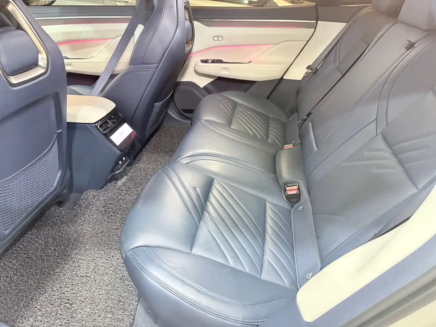 ZEEKR EXTREME KRYPTON 001