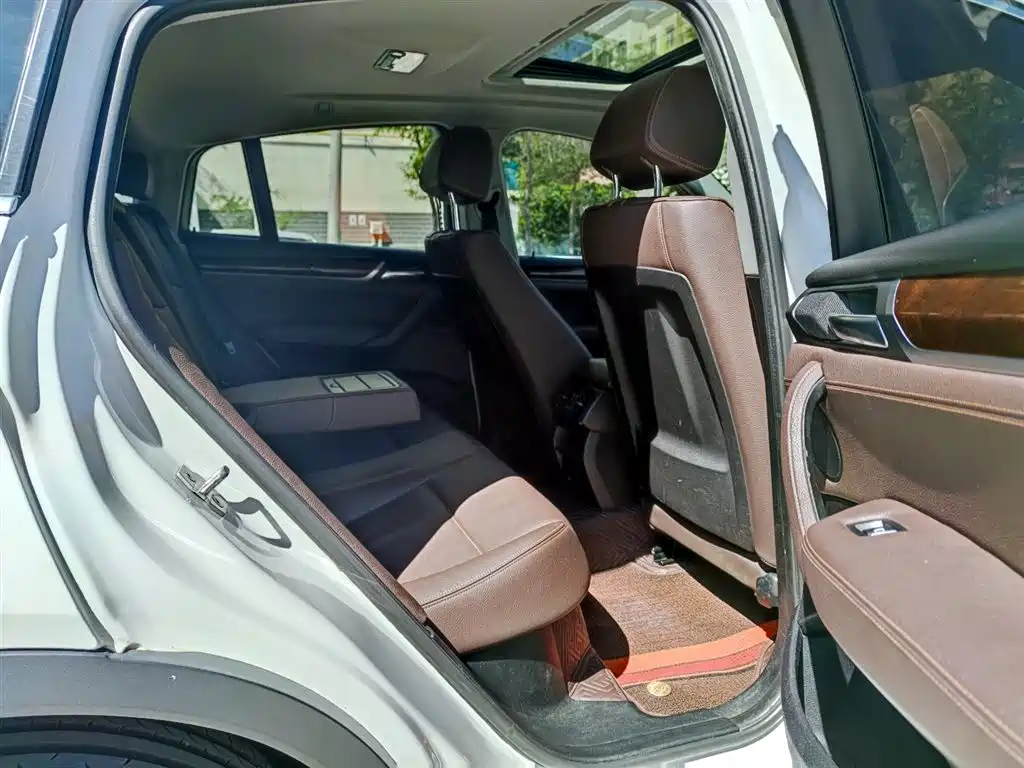 BMW X4 2014 xDrive20i X Design Package фото 11