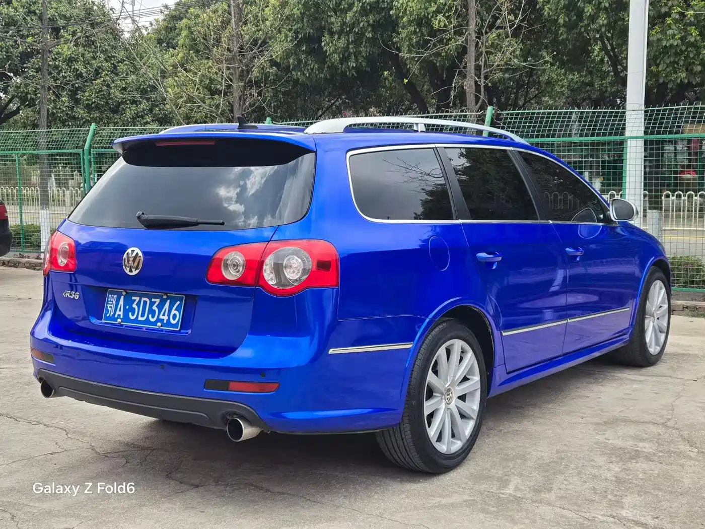 Volkswagen Passat 2008 Volkswagen R36 Wagon фото 7