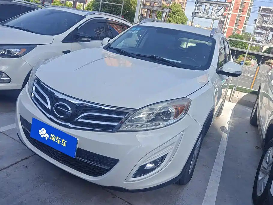 GAC Trumpchi Trumpchi GS5 2014 2.0L Automatic 2WD Premium Edition