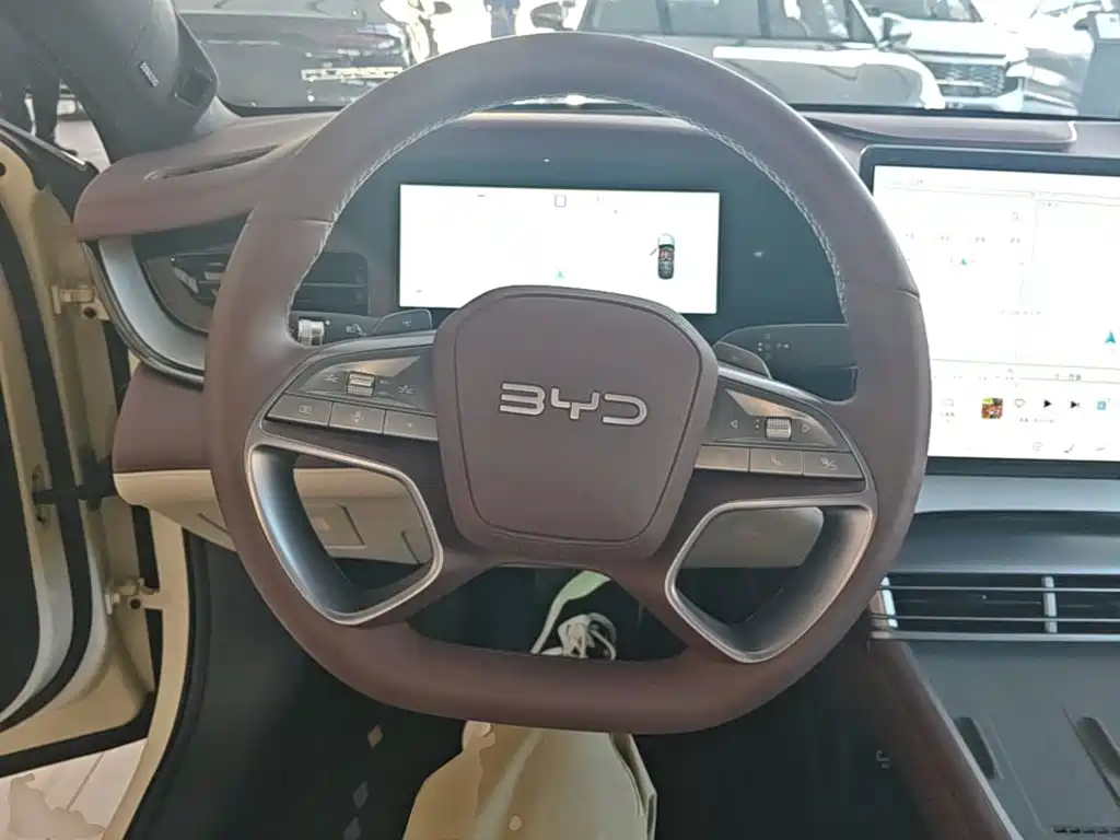 BYD Seal 07 DM-i 2025 2026 DM-i 1.5T 230km Flagship