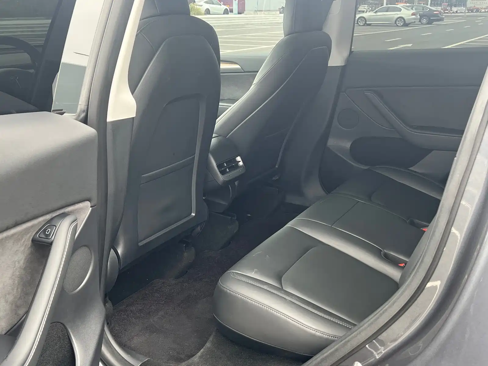 Фото 8 - Tesla Model Y