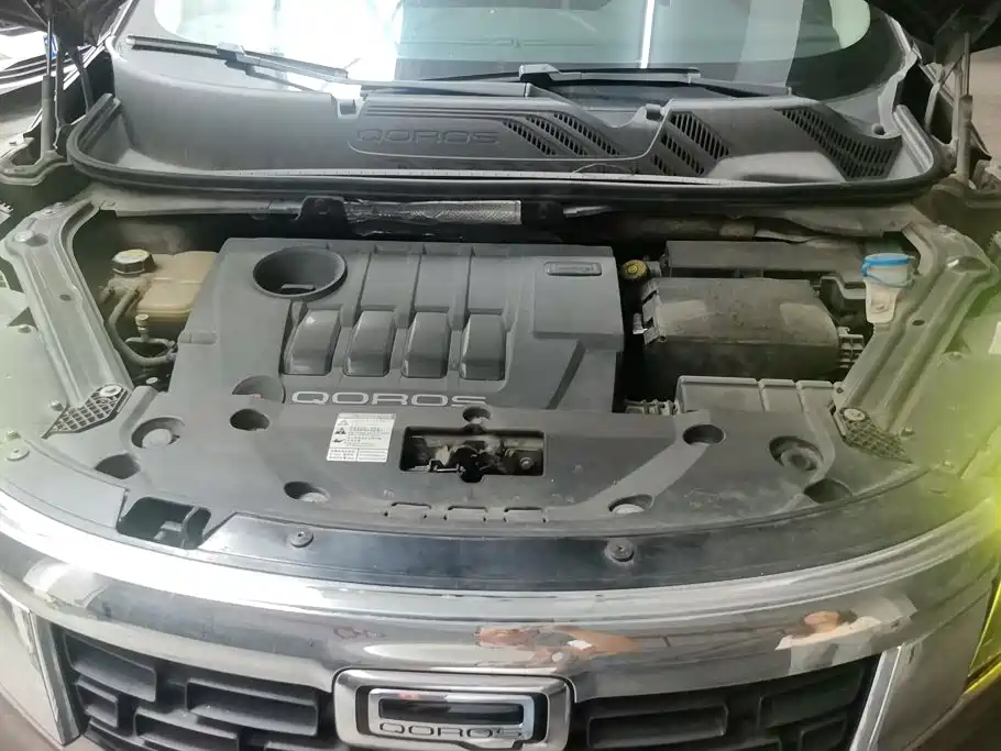 Qoros 5 2016 2016 Model 1.6T Automatic Elite