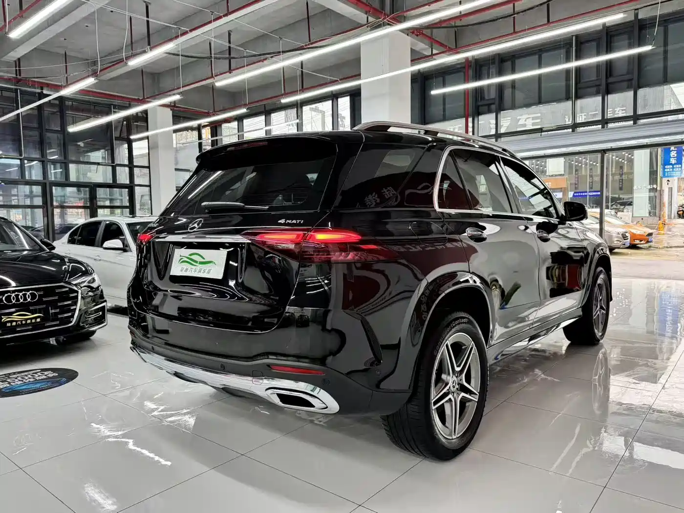 Mercedes-Benz GLE 2024 GLE 450 4MATIC Fashion фото 18