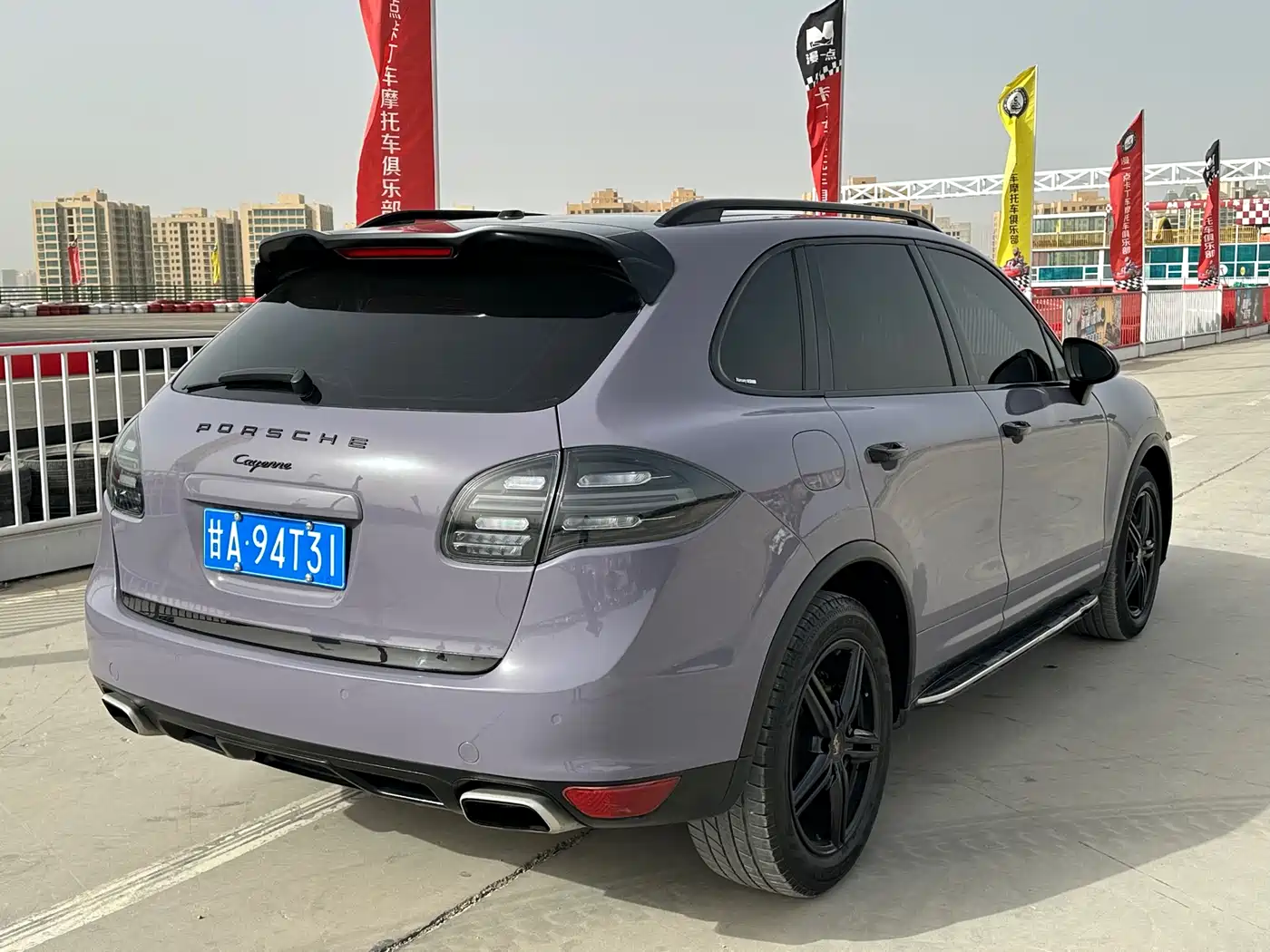 Porsche Cayenne фото 6