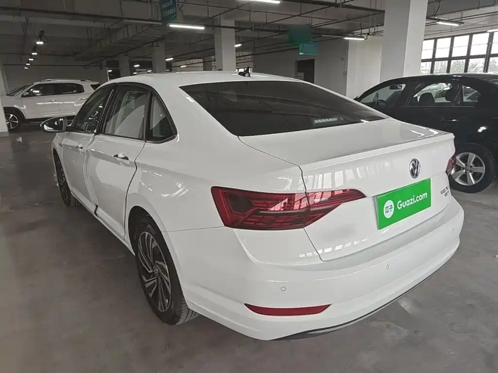 Volkswagen Sagitar 2022 280TSI DSG Surpassing Edition фото 5