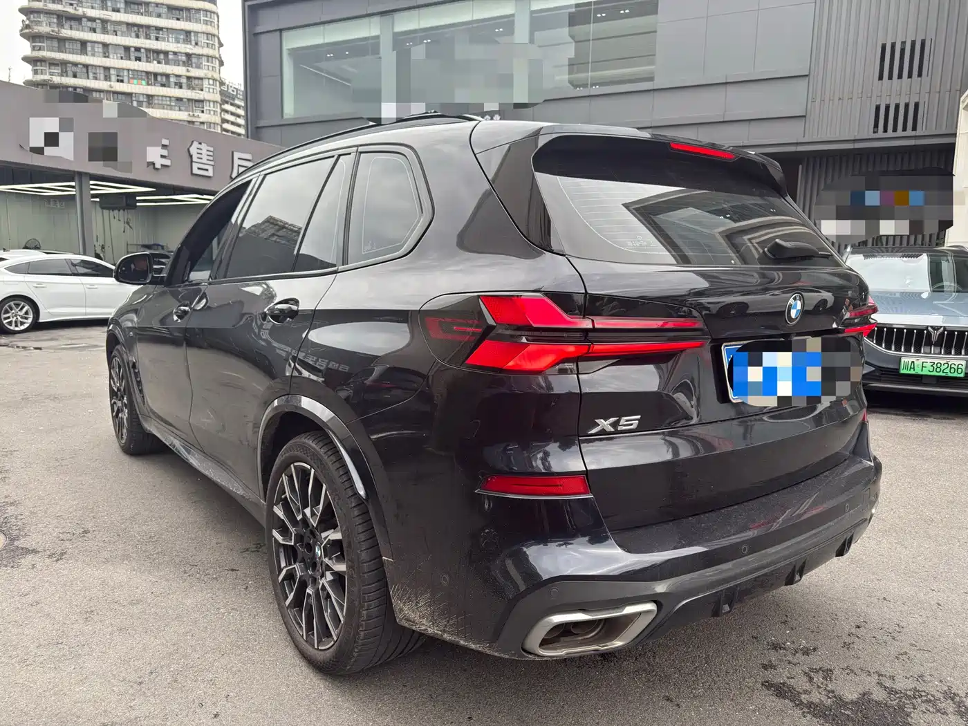Photo 10 - BMW X5