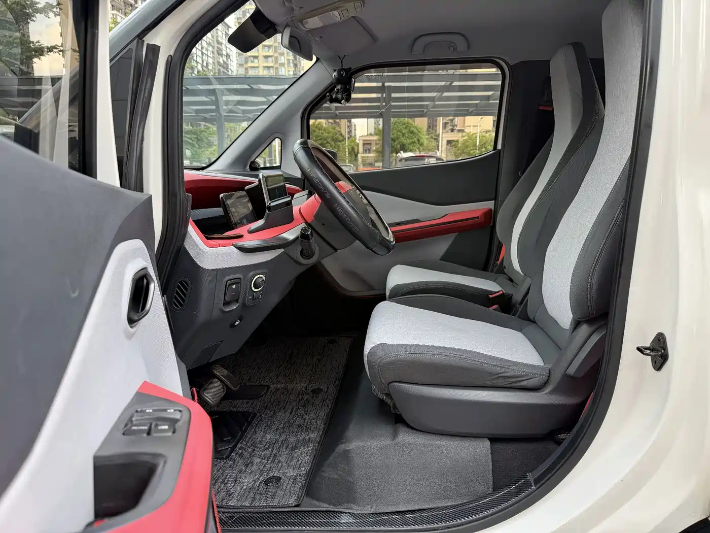Baojun E200 2020 2019 250KM Smart Enjoy Edition