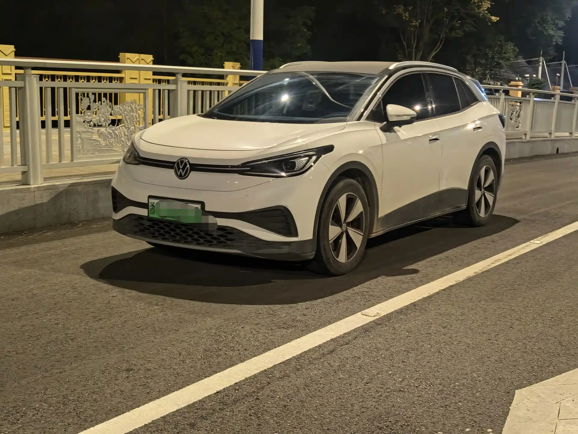 Фото 2 - Volkswagen ID.4 X