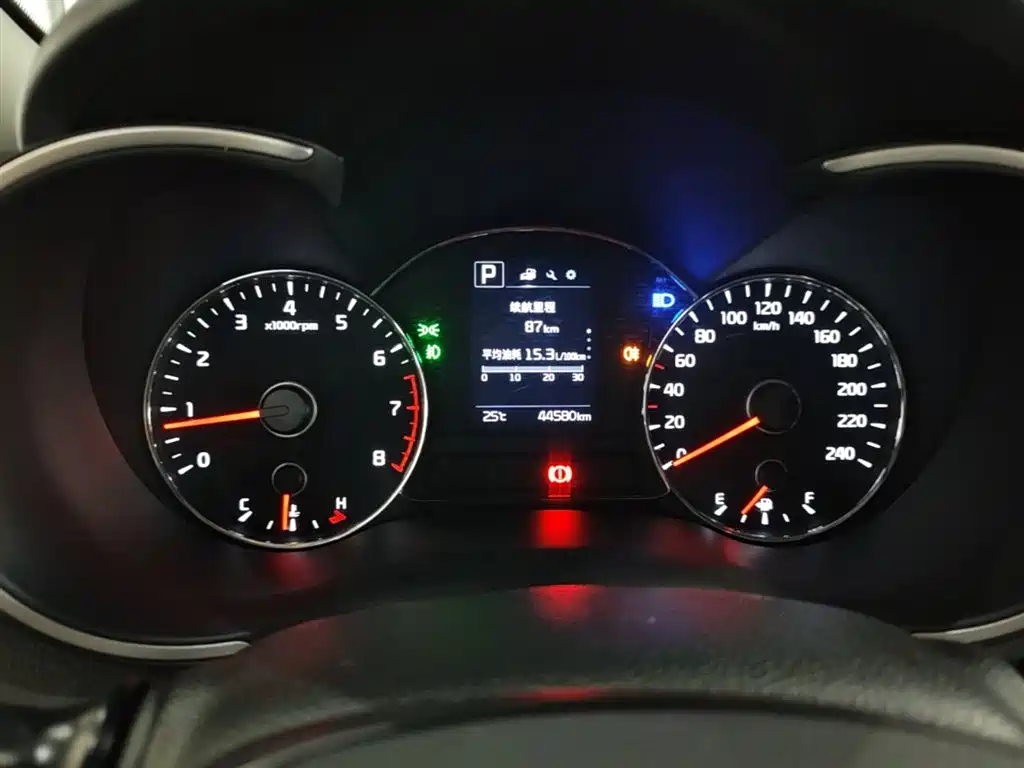 Kia K3 2017 1.6L Automatic 15th Anniversary Special GLS фото 12