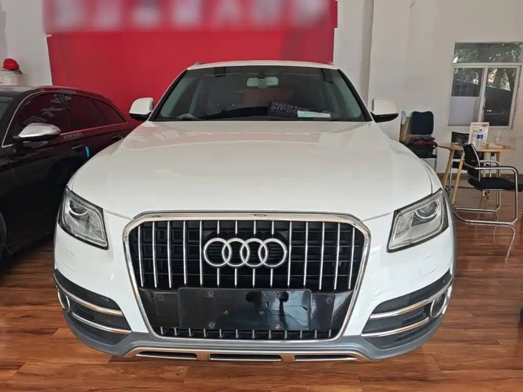 Audi Q5 2018 2017 Plus 40 TFSI Technology