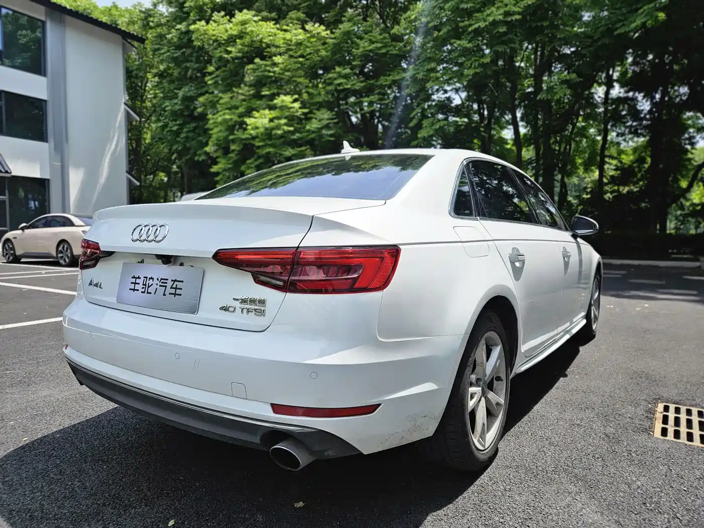 Audi A4L 2017 Plus 40 TFSI Fashion фото 5