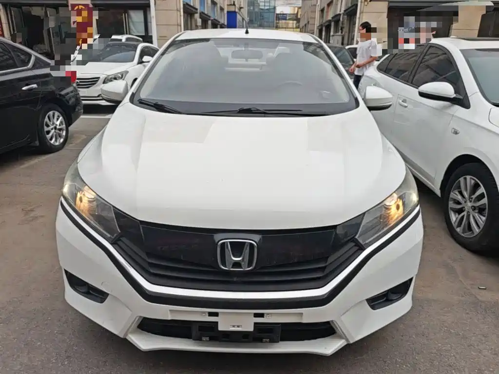 Honda Greiz 2016 2016 1.5L CVT Classic Edition