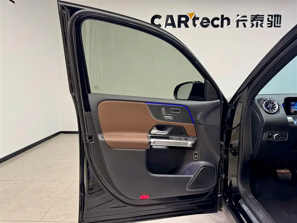 Mercedes-Benz GLB 2024 Facelift GLB 220 Style фото 17