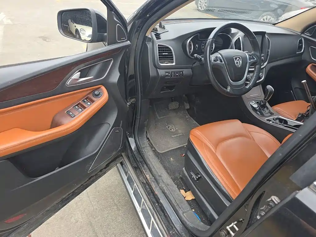 Baojun 560 2017 2017 Rhythm Edition 1.8L iAMT Premium Type