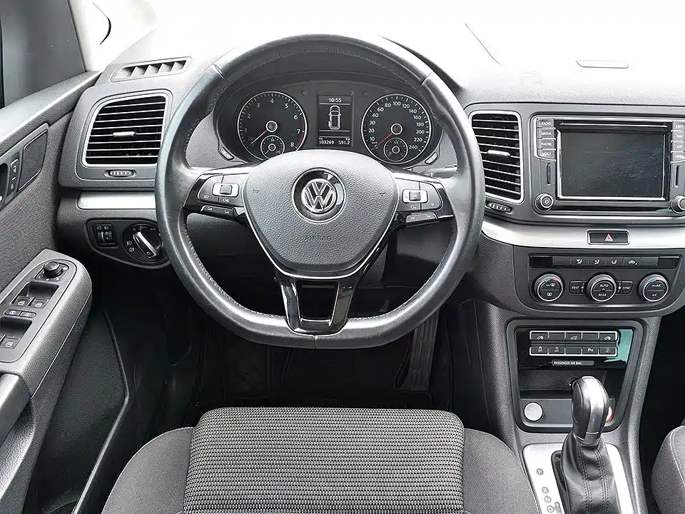 Volkswagen Sharan 2018 380TSI Comfort 7-Seater фото 14