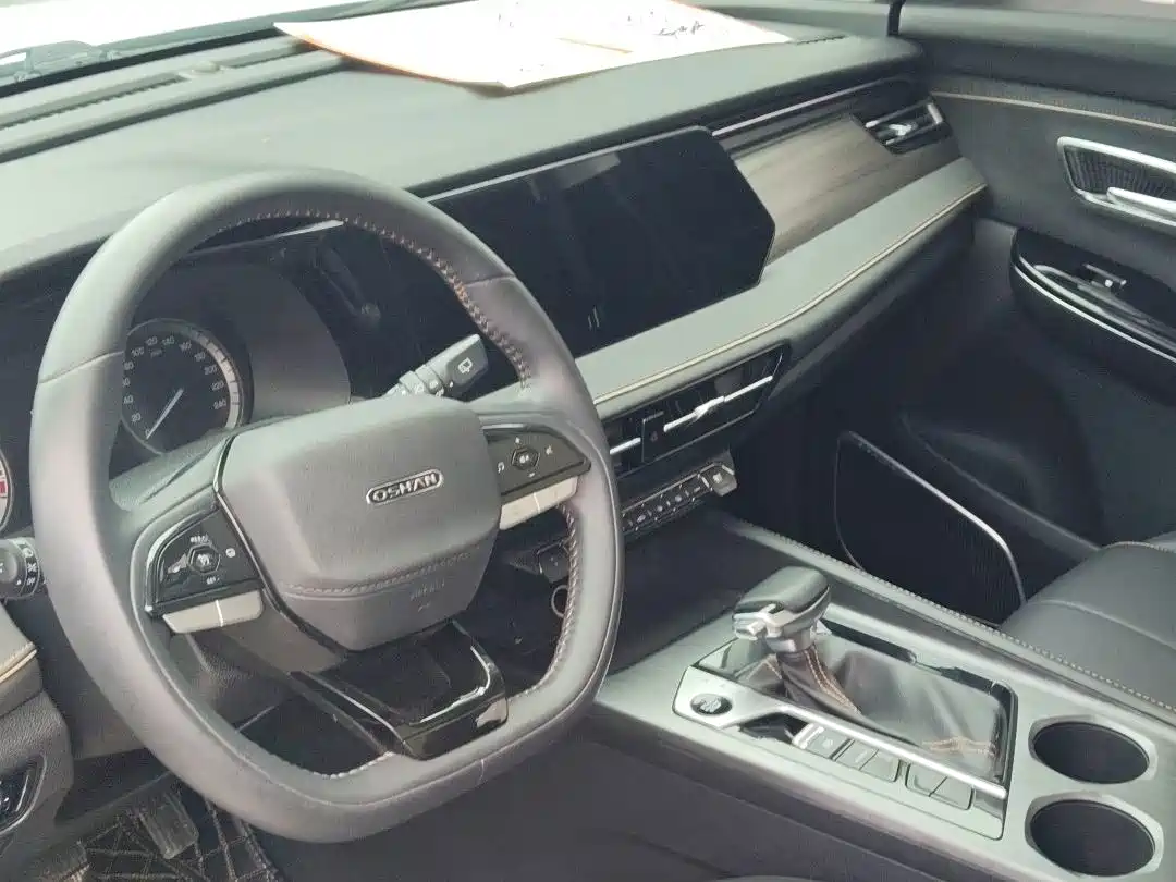 Changan Oshan X7 PLUS 2023 2022 1.5T Blue Whale Edition Automatic Premium 7-Seater