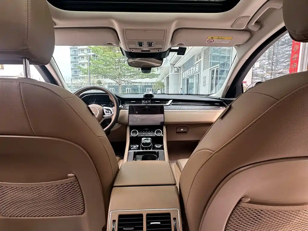 Jaguar XFL 2021 XFL 2.0T P250 2WD Premium Luxury Edition фото 18