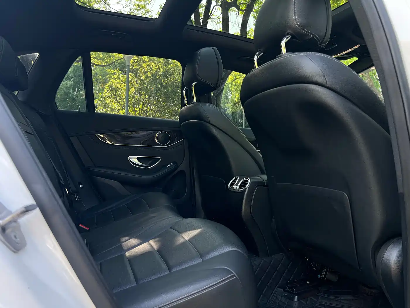 Mercedes-Benz GLC 2017 GLC 260 4MATIC Dynamic фото 28