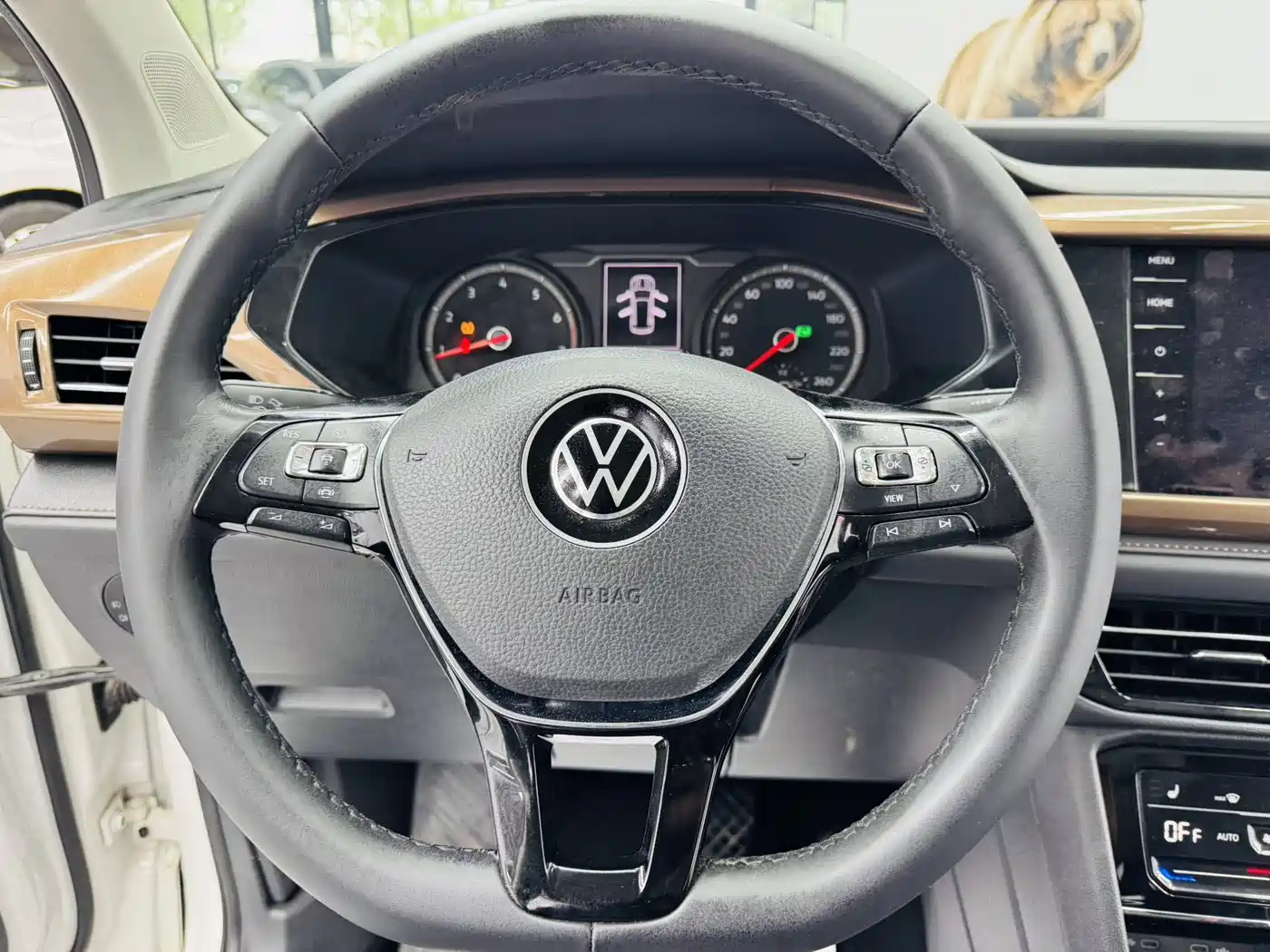 Volkswagen Tharu 2021 Model 280TSI 2WD Luxury Edition фото 9