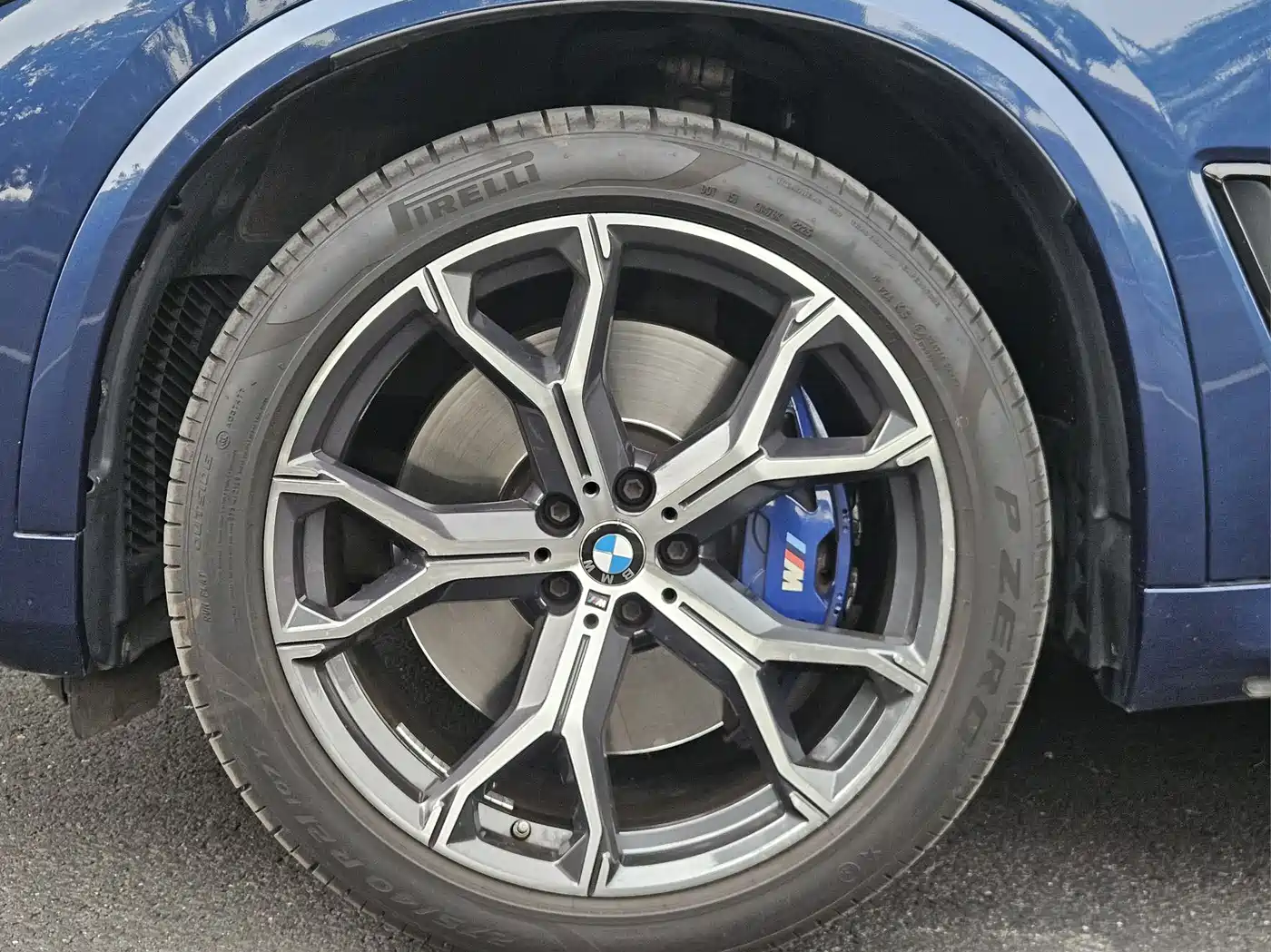 BMW X5 (Import) 2019 xDrive40i Exclusive M Sport Package фото 21