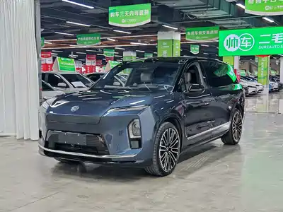 NIO ES8