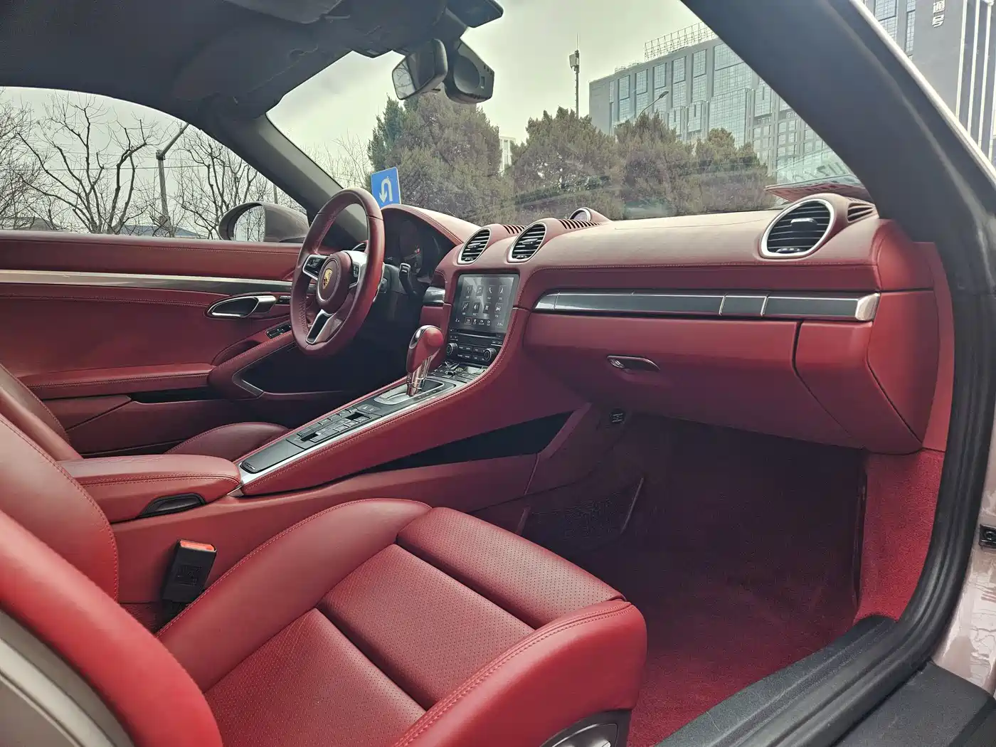 Porsche 718 2022 Boxster 2.0T фото 8