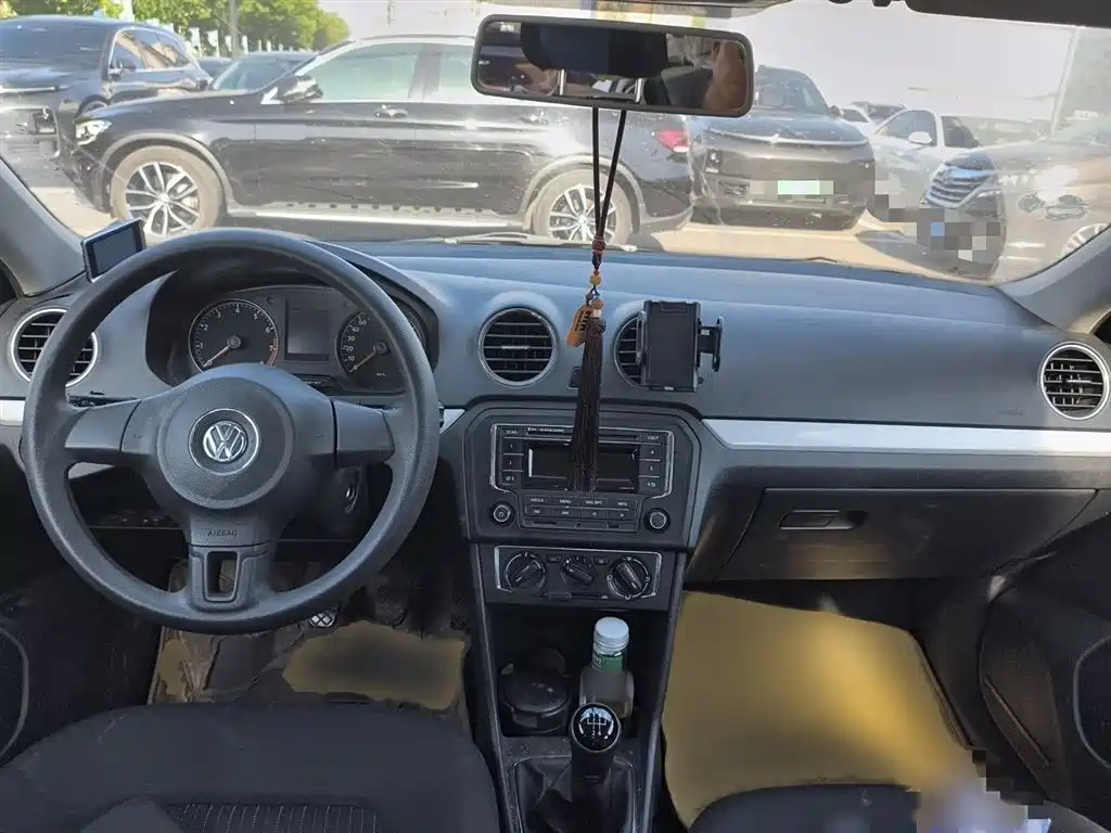 Volkswagen Jetta 2013 1.6L Manual Comfort фото 13