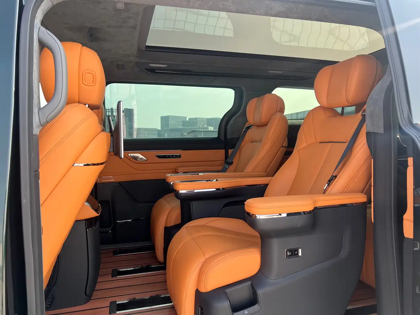 GEELY GALAXY WING TRUE L380