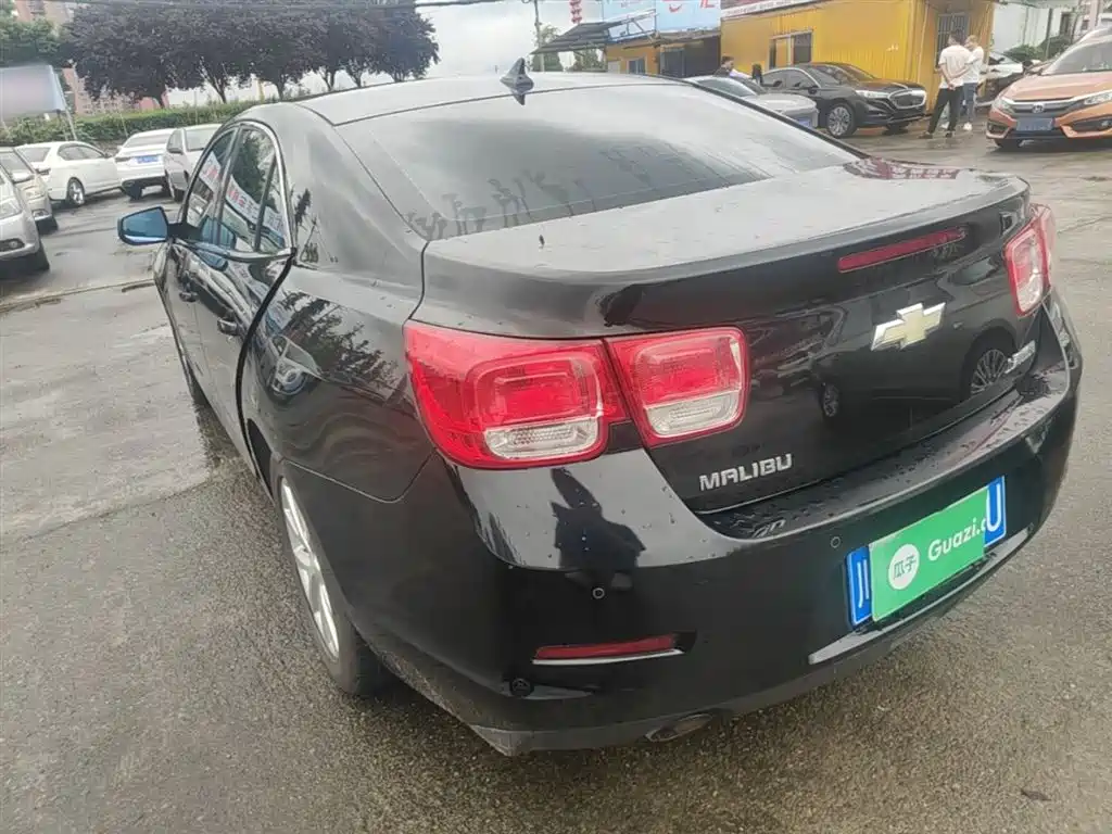 Chevrolet Malibu 2014 2.0L Automatic Luxury фото 5