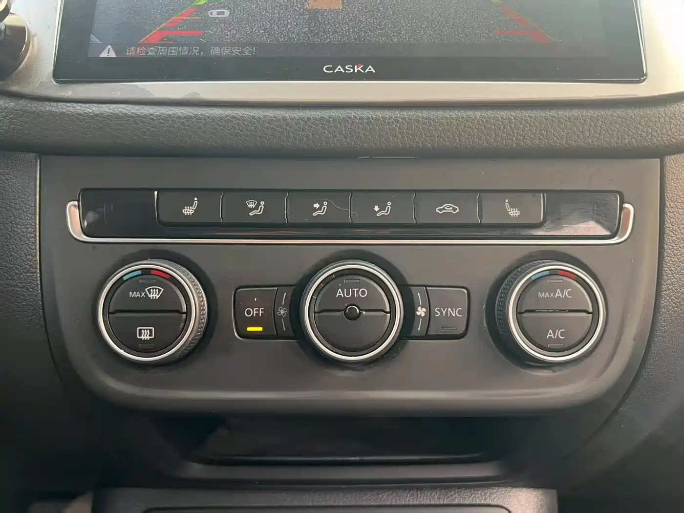 Volkswagen Tiguan 2012 1.8TSI Automatic 2WD Metro Edition фото 7