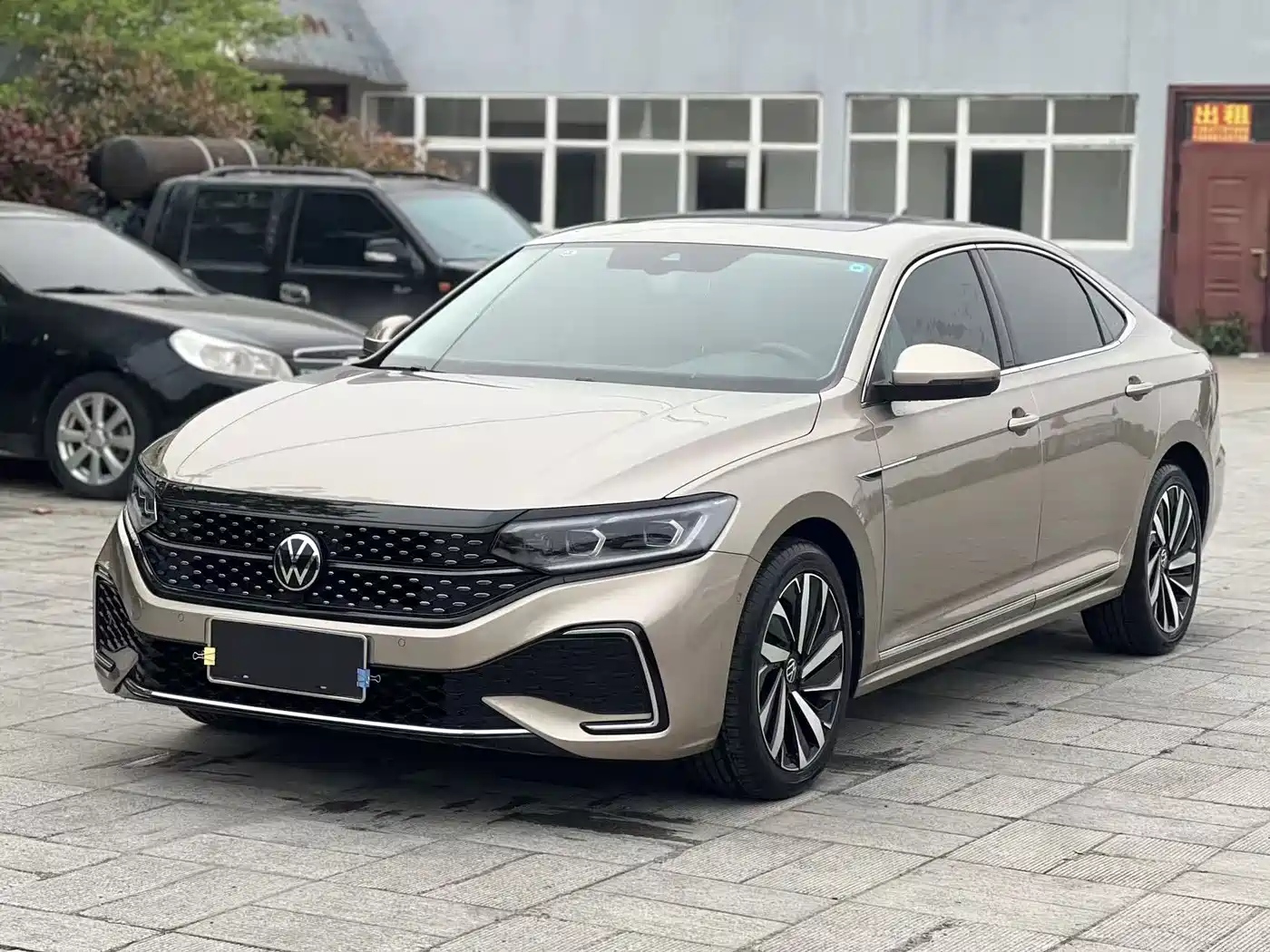 Volkswagen Passat 2022 330TSI Starlight Luxury Edition
